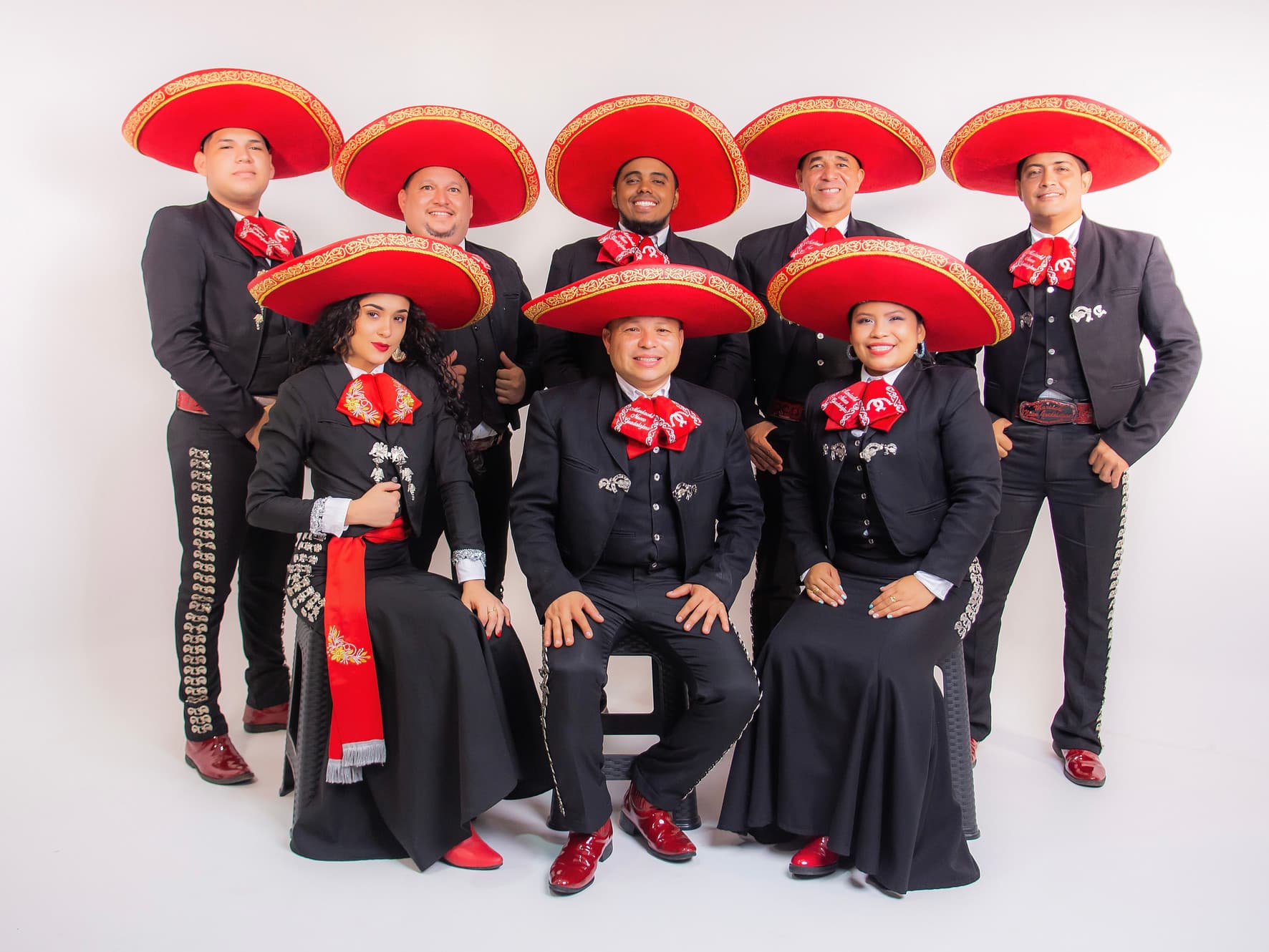 Mariachis en Barranquilla — Serenatas Románticas las 24 Horas